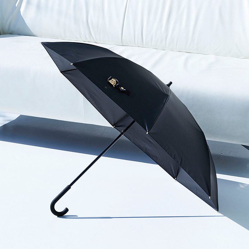 モノトーンの日傘