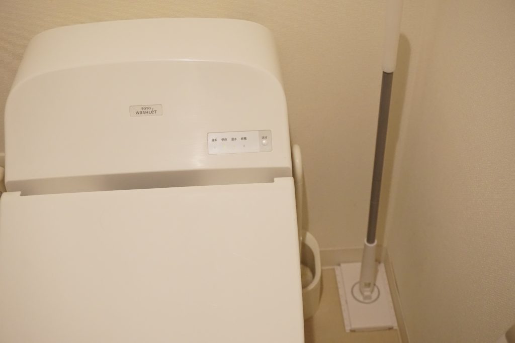 ノータッチトイレワイパーの使い方1